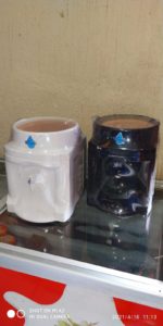 Suporte para galão de água com torneira e cuba de barro Natália – R$70,00